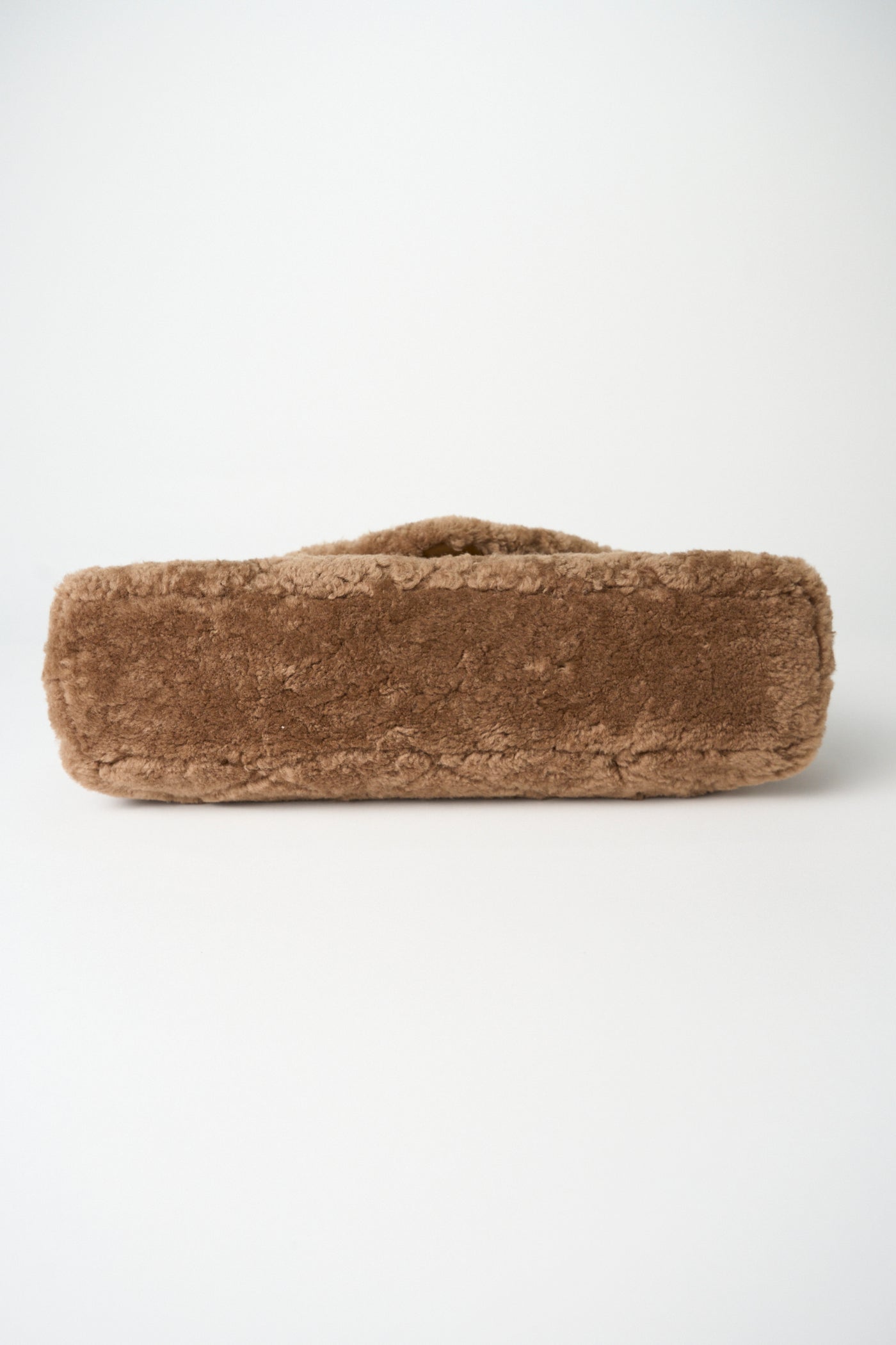 SAINT LAURENT beige shearling "Sade" YSL logo plaque large envelope clutch