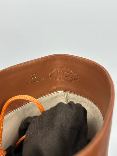 TOD'S Cognac Leather boots size 39 - Never Worn