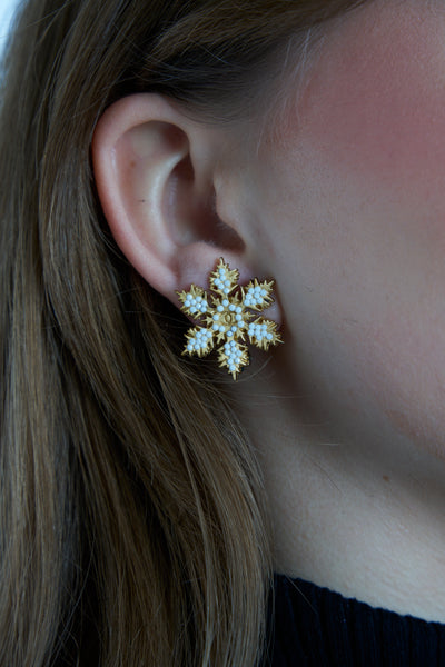 CHANEL snowflake clip on earrings