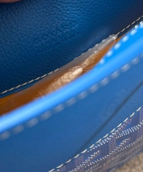 GOYARD Hirondelle Blue Goyardine Crossbody Handbag - Never Worn Full Set with Receipt