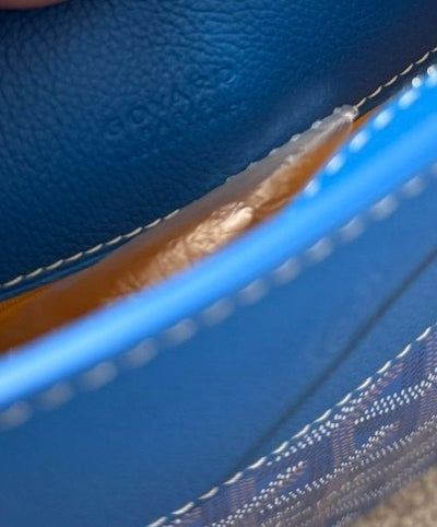 GOYARD Hirondelle Blue Goyardine Crossbody Handbag - Never Worn Full Set with Receipt