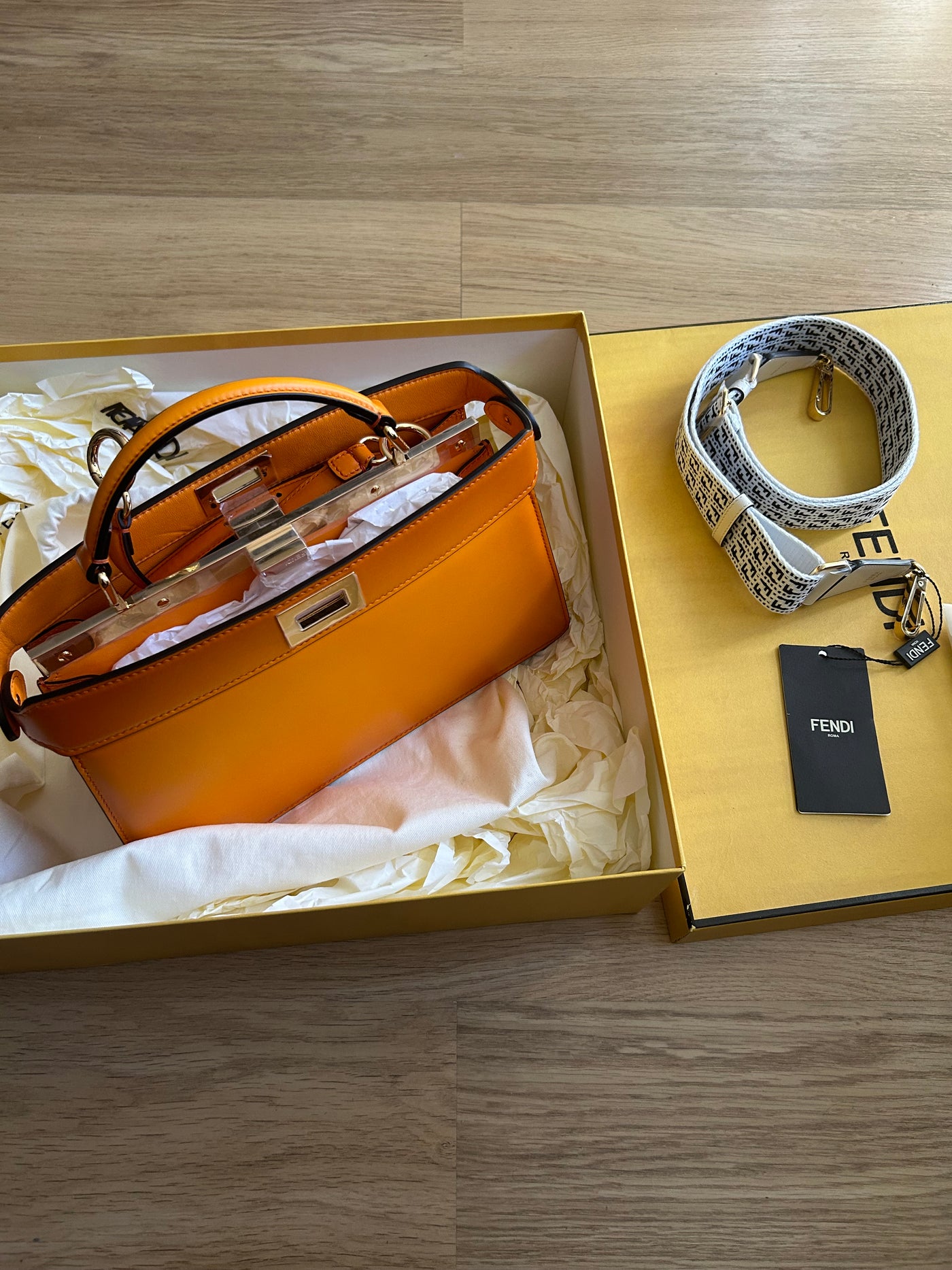 FENDI orange ISeeU X cross handbag with extra strap full set brand new