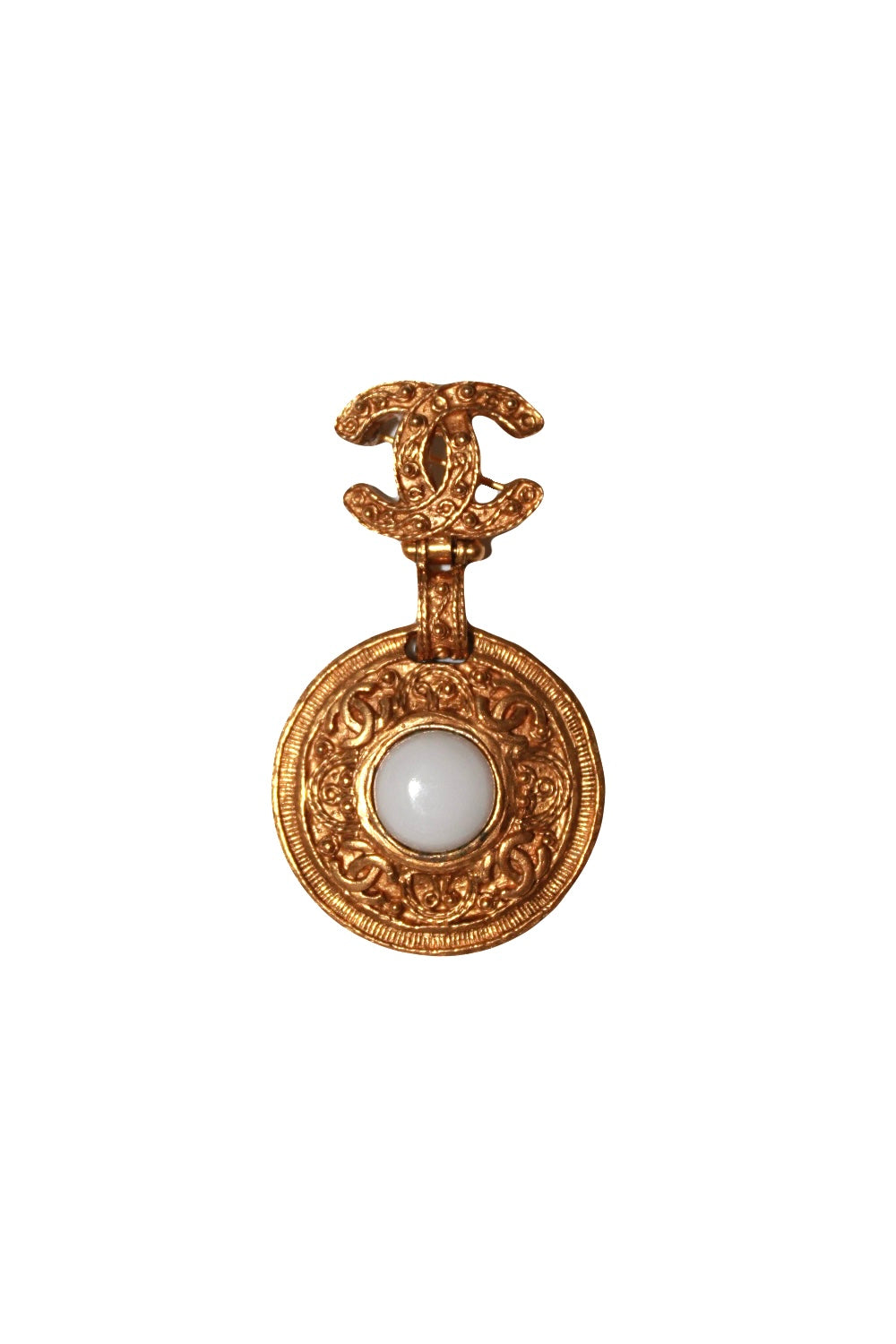 CHANEL Gripoix gold brooch 1994