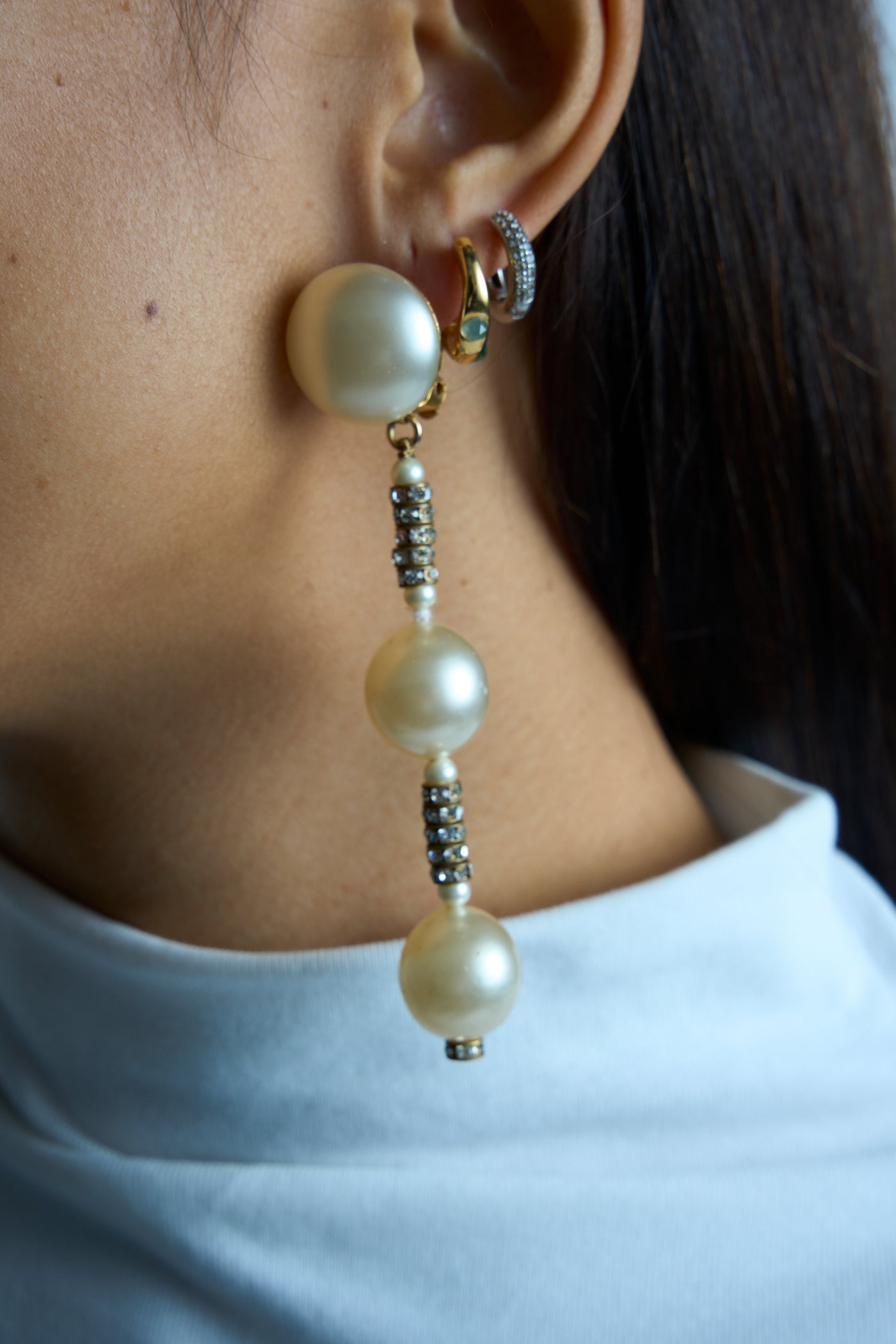 CHANEL collectible 1991 (29) Victoire de Castellane pearls drop earrings