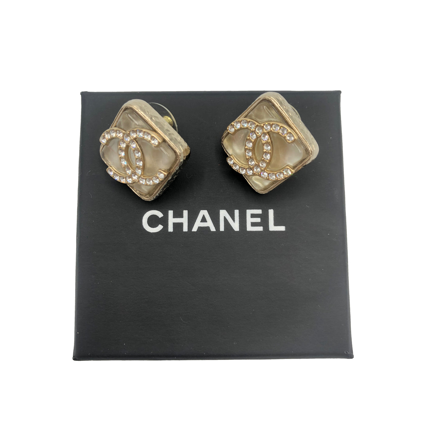 CHANEL Champagne Gold Crystals resine earrings (22A)