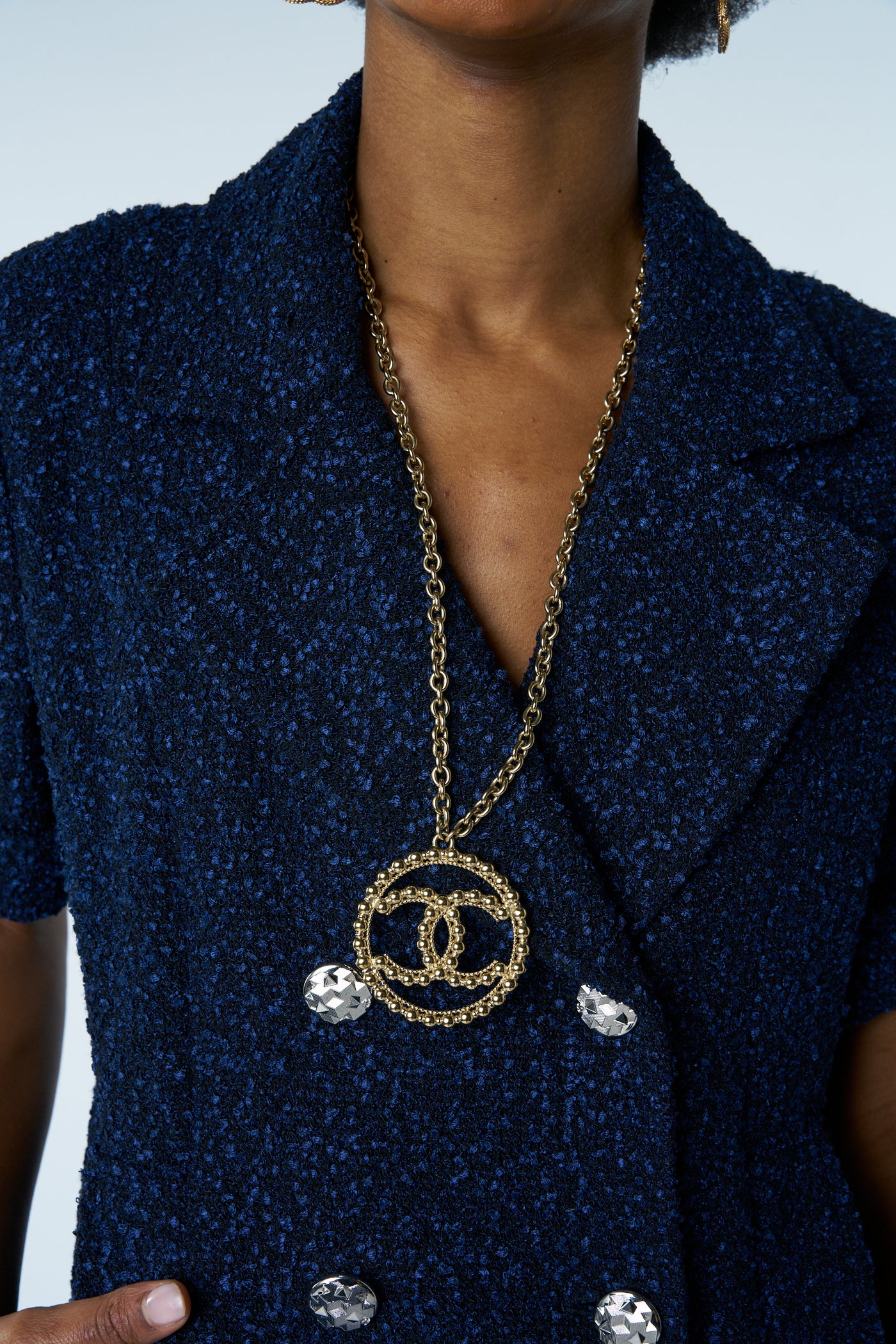 CHANEL 2022 long "CC" gold chain necklace