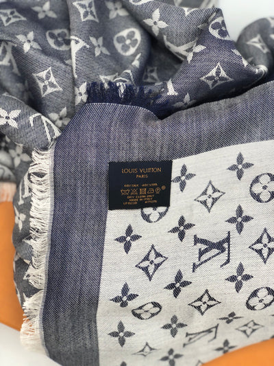 LOUIS VUITTON blue Shawl with box RRP: £450