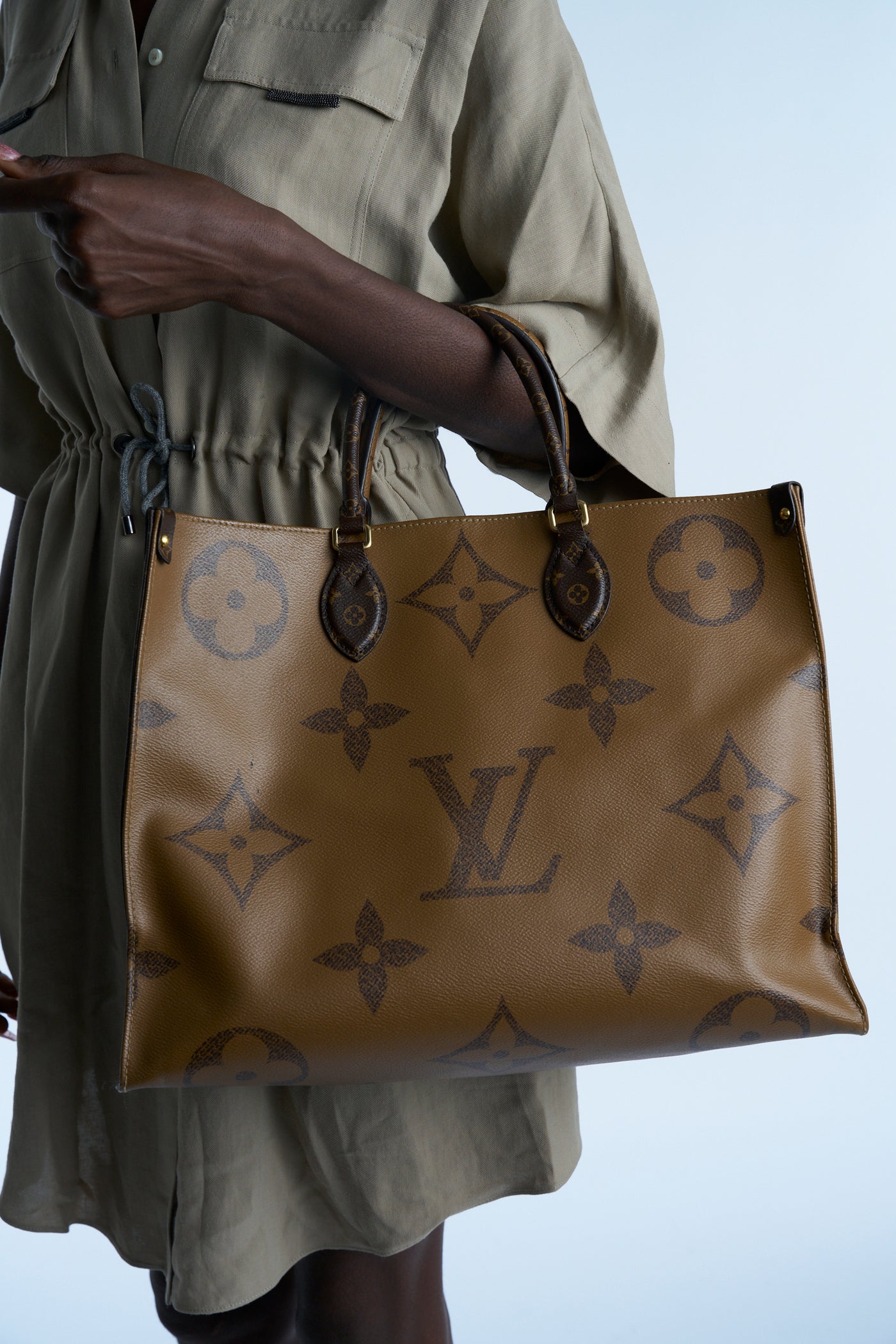 LOUIS VUITTON OnTheGo monogram GM handbag