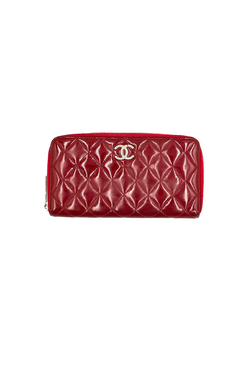 CHANEL patent red zipper wallet