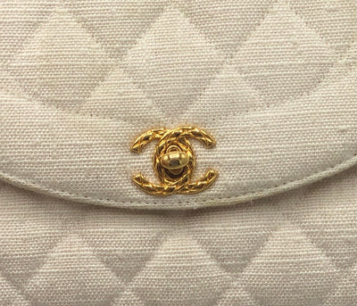 CHANEL Rare Vintage 1991-1994 Ecru Camera Bag Linen with gold bijoux chain