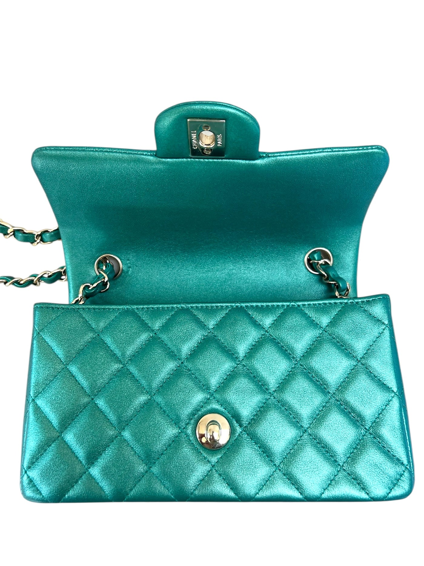 CHANEL 22A mini rectangle emerald green iridescent handbag full set