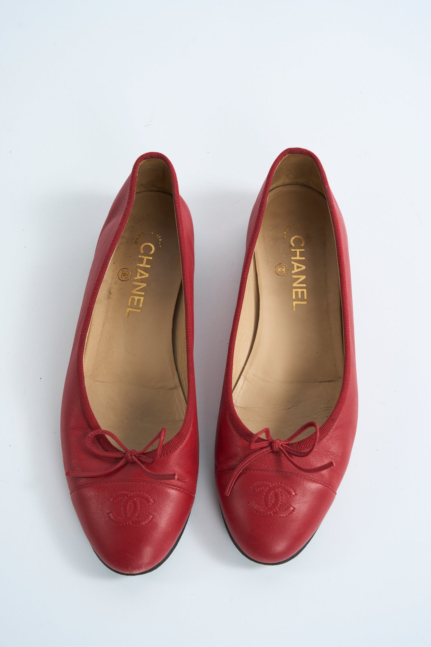 CHANEL red leather ballet flats size 40