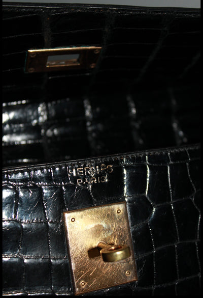 HERMES Kelly 32cm black shiny porosus crocodile ghw 1970's