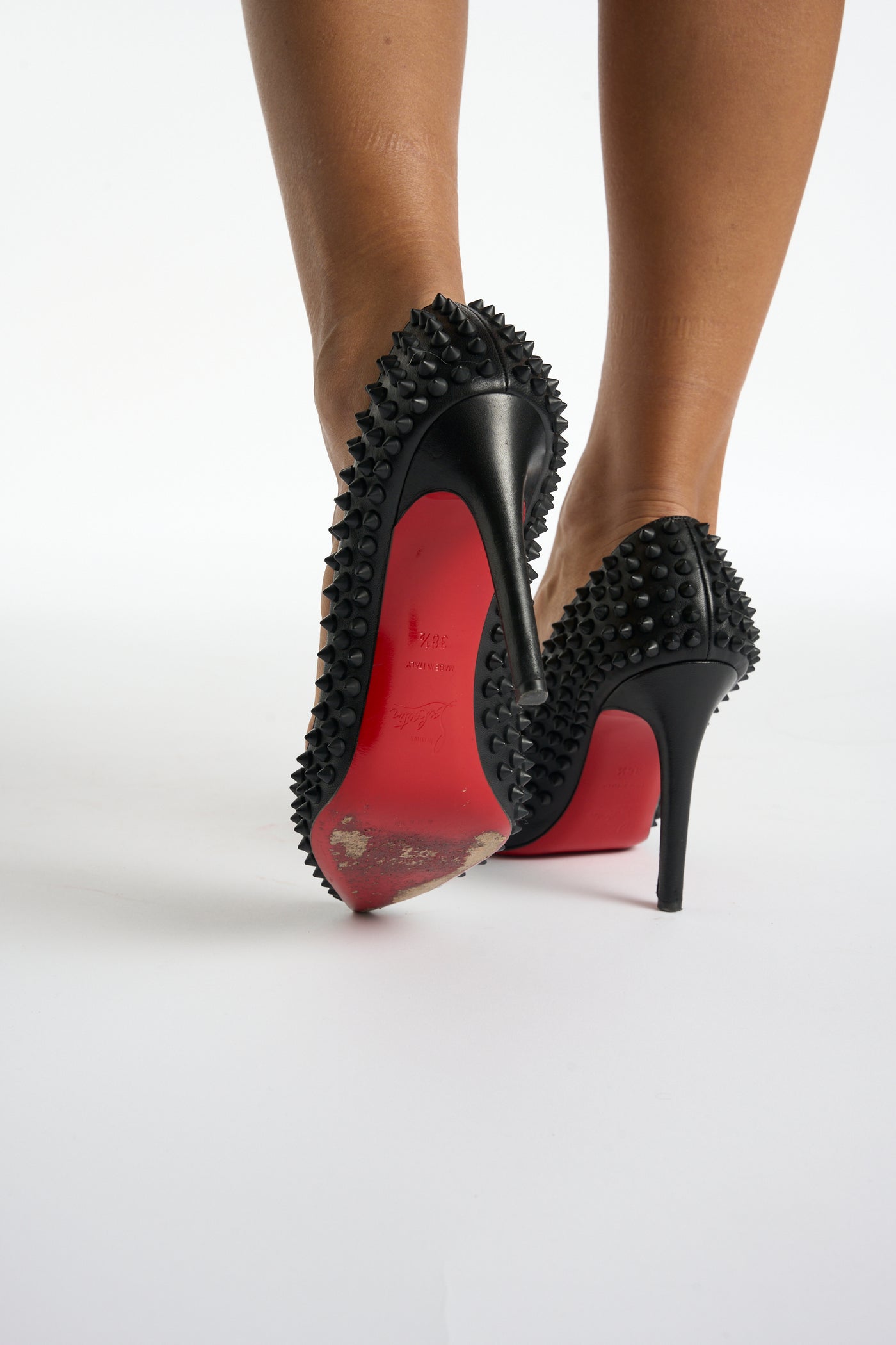 CHRISTIAN LOUBOUTIN Pigalle spike with box