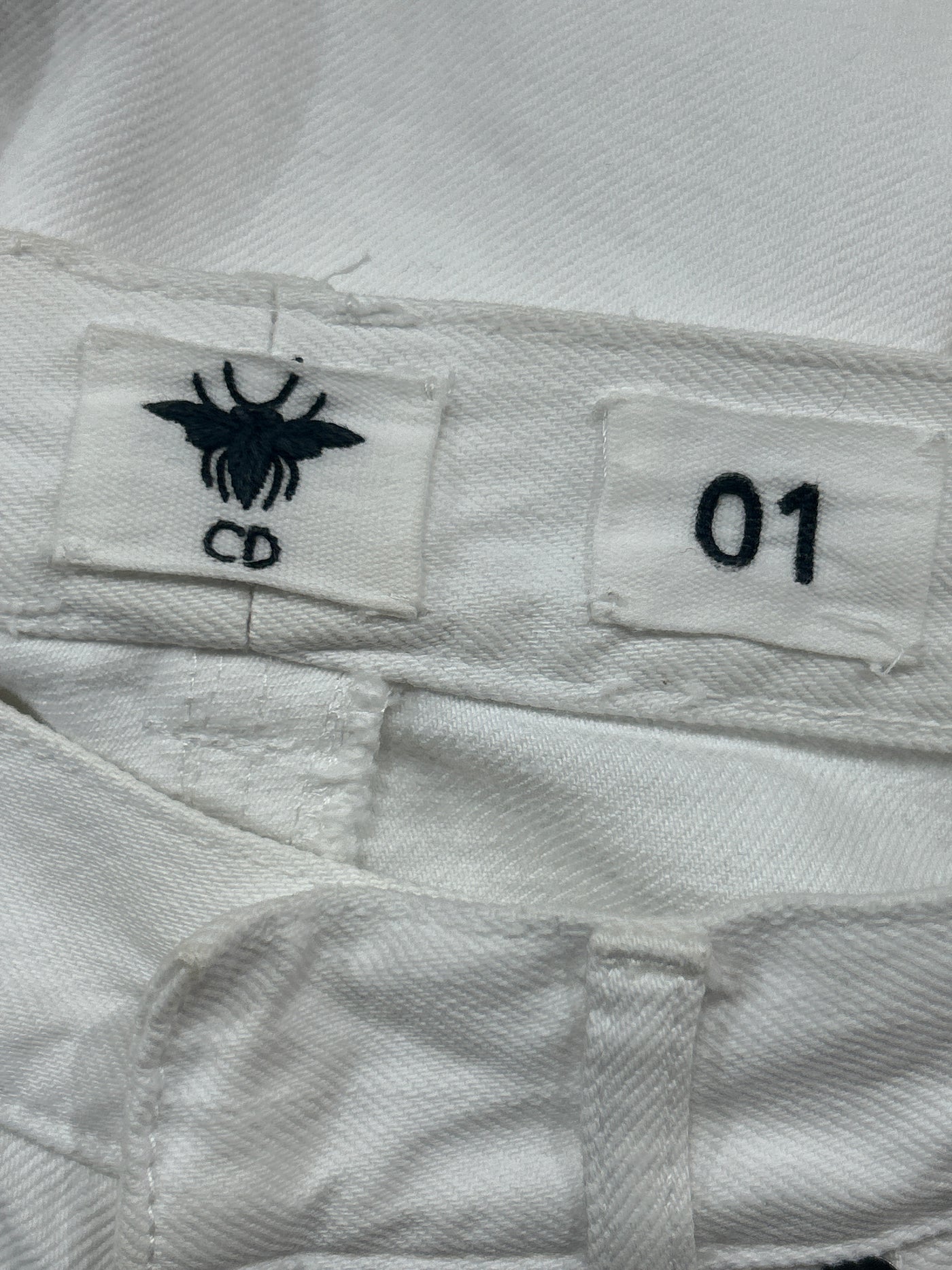 CHRISTIAN DIOR white boyfriend jeans "j'adior" size xxs