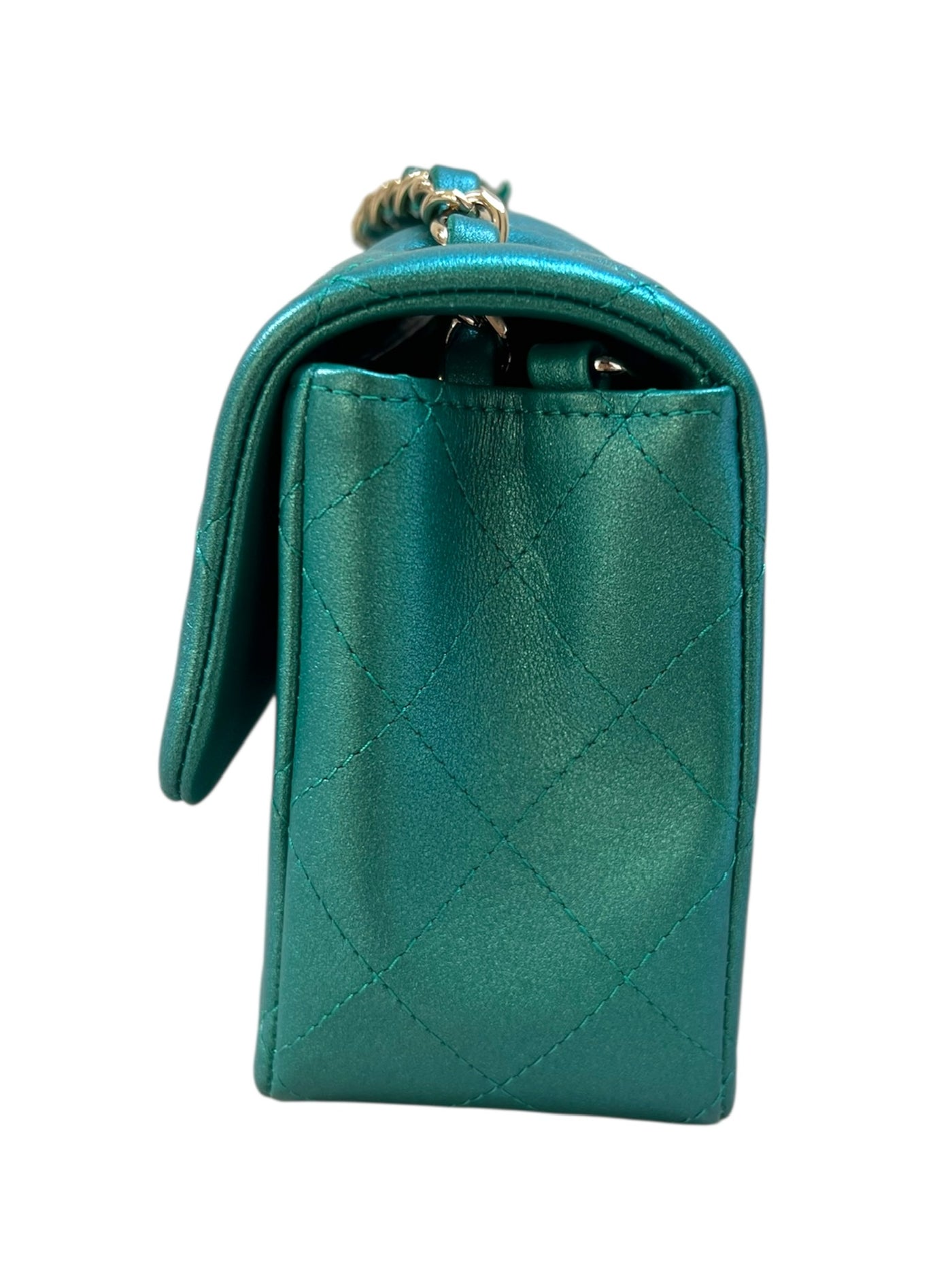 CHANEL 22A mini rectangle emerald green iridescent handbag full set