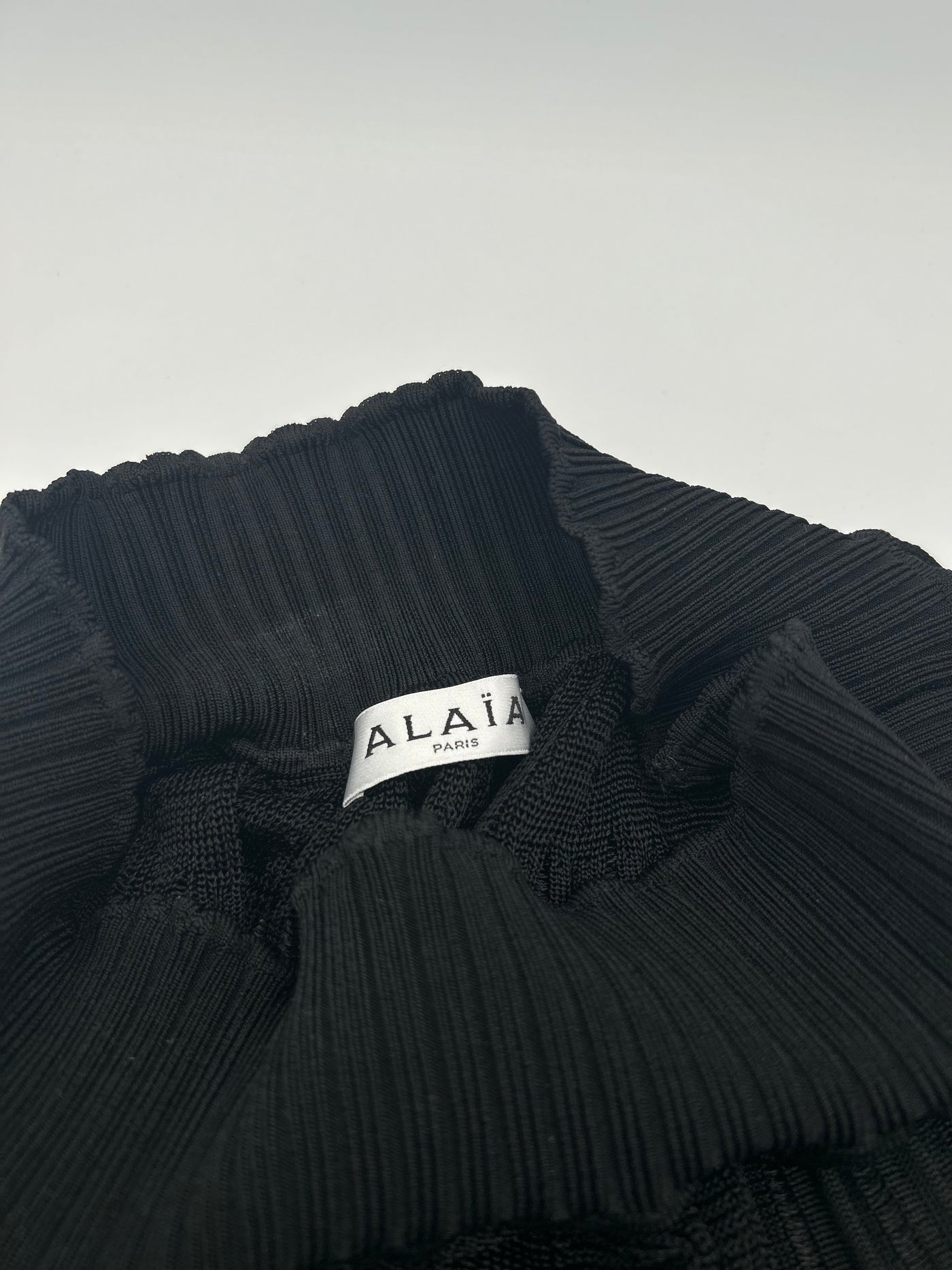 AZZEDINE ALAIA ruffled crochet knit black skirt size 36 RRP: £1410