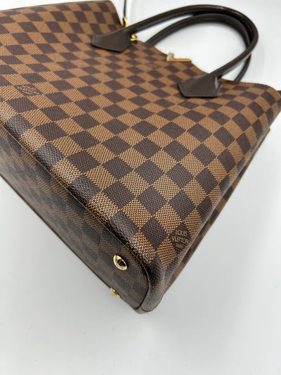 LOUIS VUITTON Kensington damier handbag