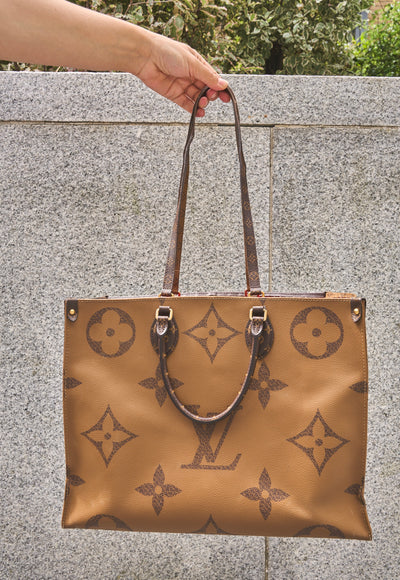 LOUIS VUITTON OnTheGo monogram GM handbag