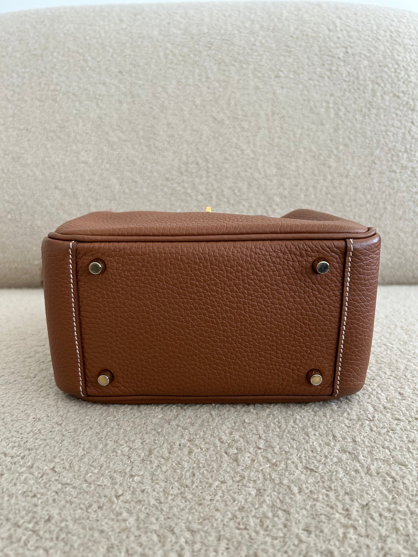 HERMES Lindy Mini || Gold Clemence Leather with Gold Hardware