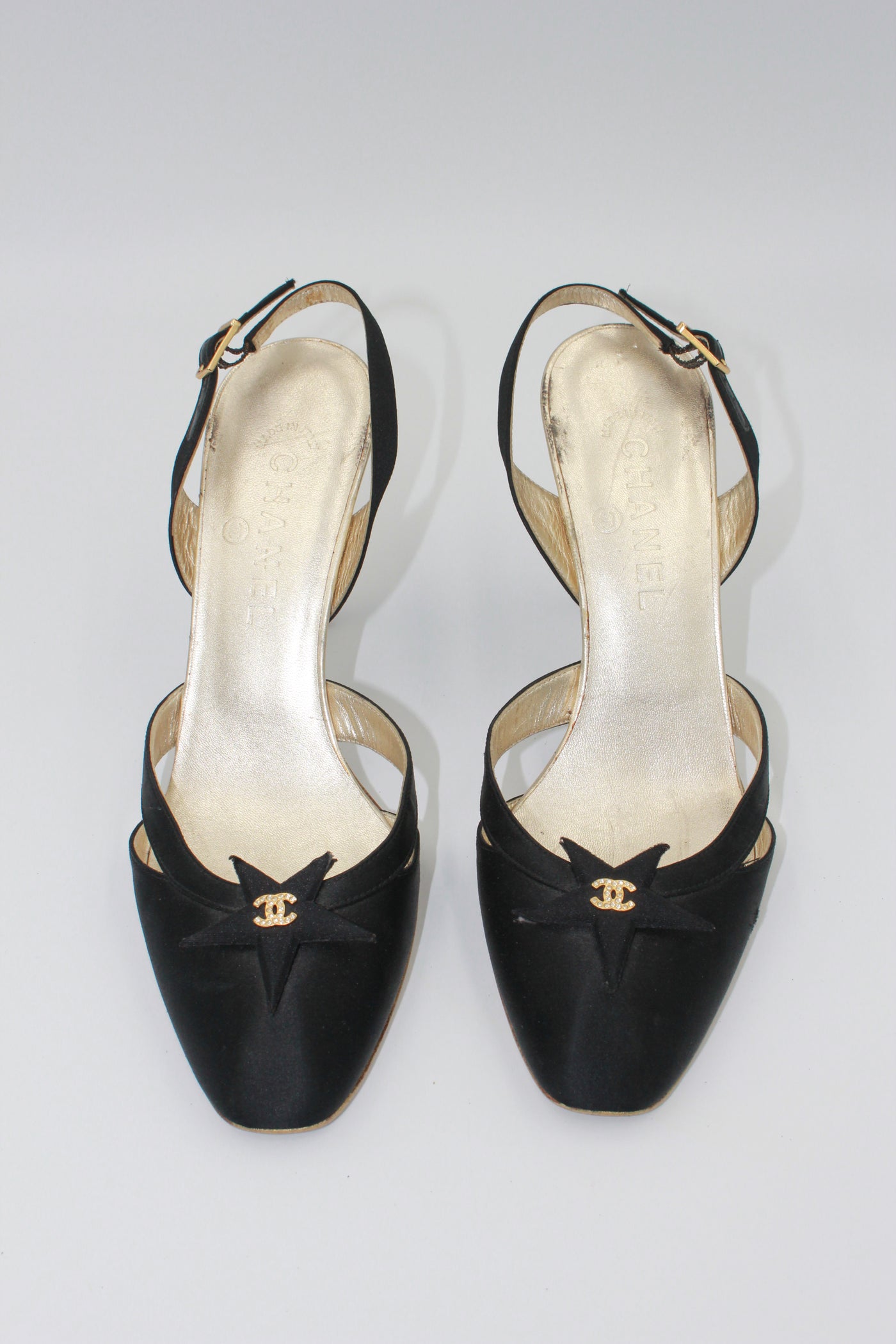 CHANEL sling back with stars and gold cc crystals size 38