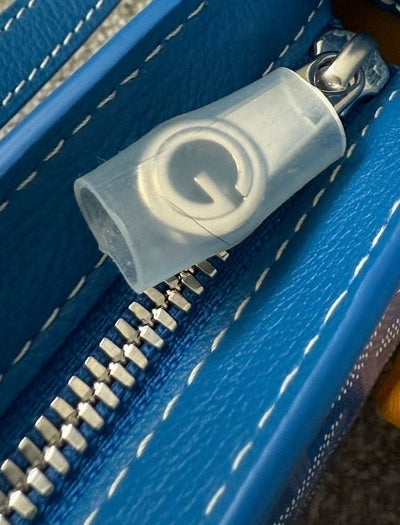 GOYARD Hirondelle Blue Goyardine Crossbody Handbag - Never Worn Full Set with Receipt