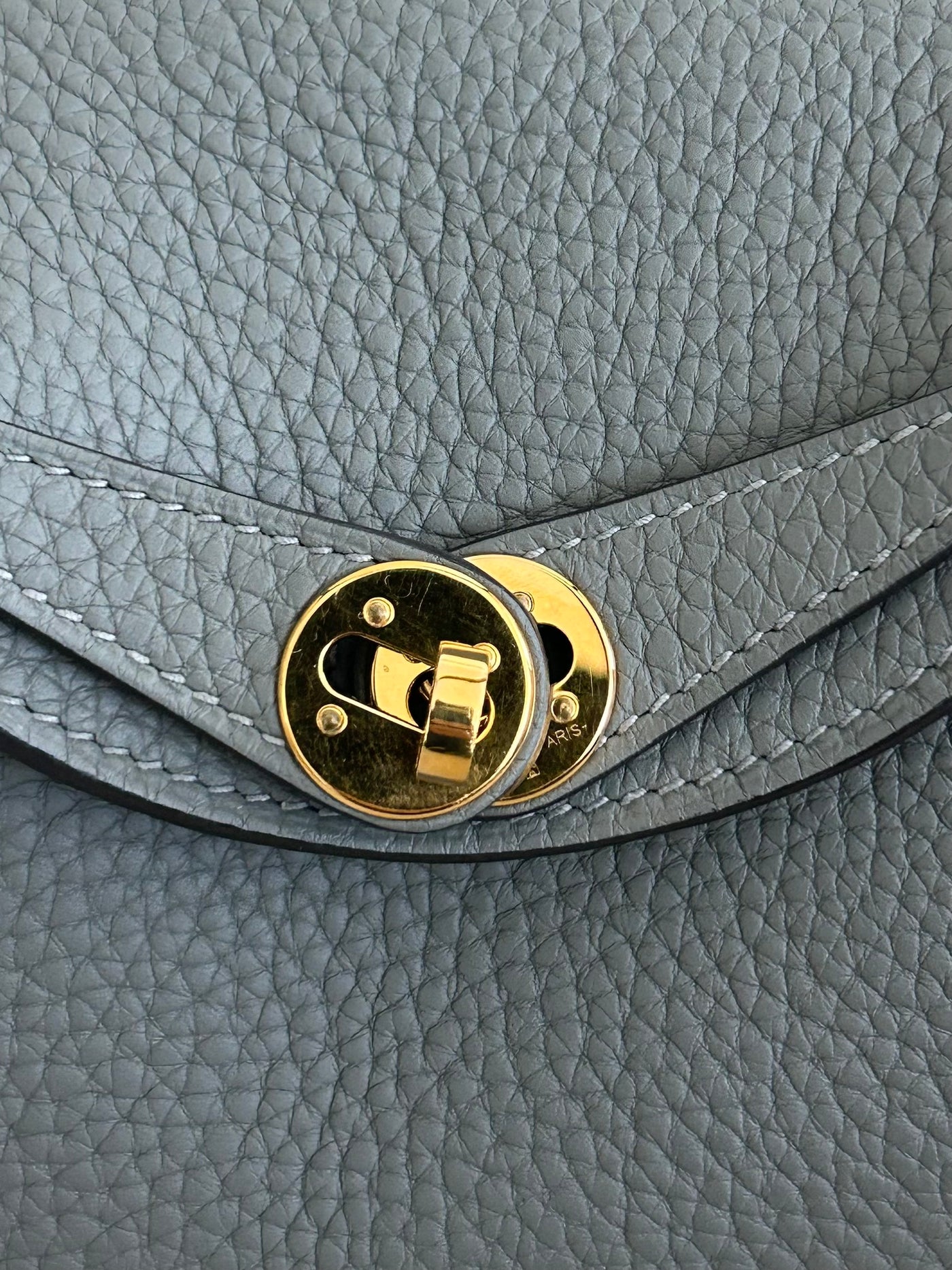 HERMES Lindy Mini || Gris Meyer Clemence leather with Gold Hardware