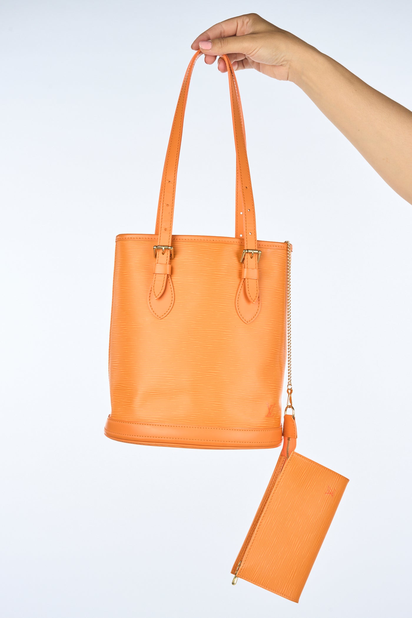 LOUIS VUITTON orange épi bucket bag