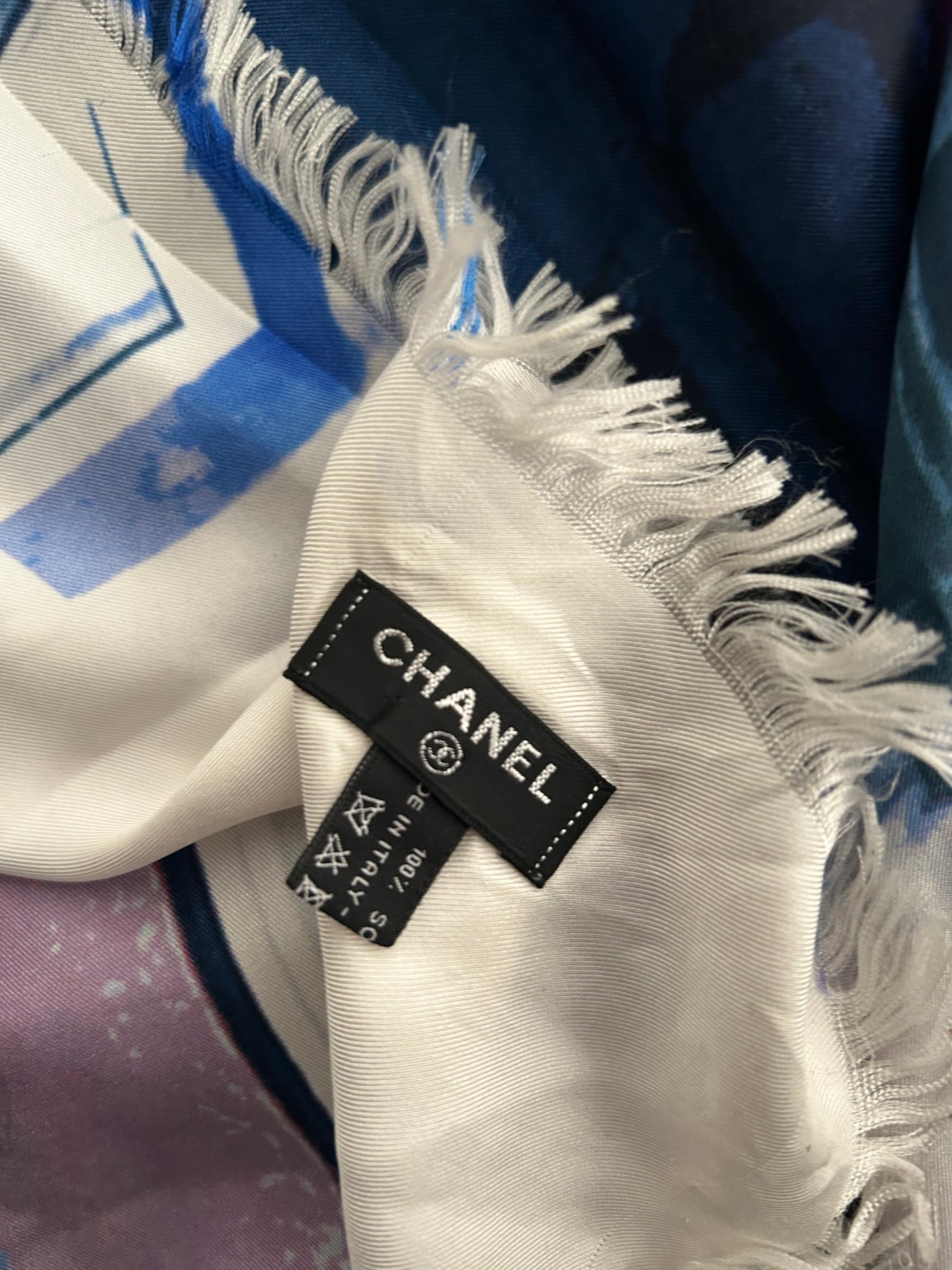 CHANEL cruise 2017 Paris Cuba resort silk large scarf pareo