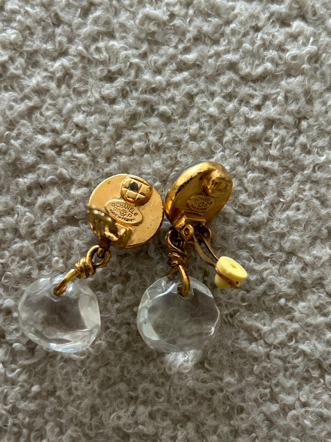 CHANEL Rare Vintage 1990's Clear Glass Martelé 24ct Gold Clip On Earrings