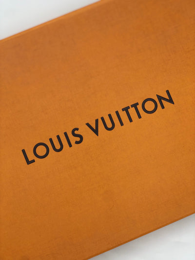LOUIS VUITTON blue Shawl with box RRP: £450