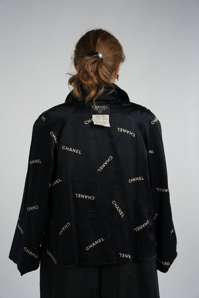 CHANEL collector's black trench with lettering lining vintage 1994