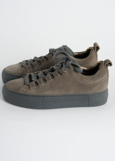 BRUNELLO CUCCINELLI grey suede trainers