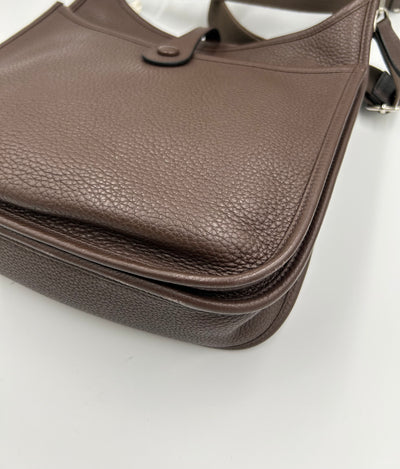 HERMES Evelyne 29 cacao clemence leather palladium hardware