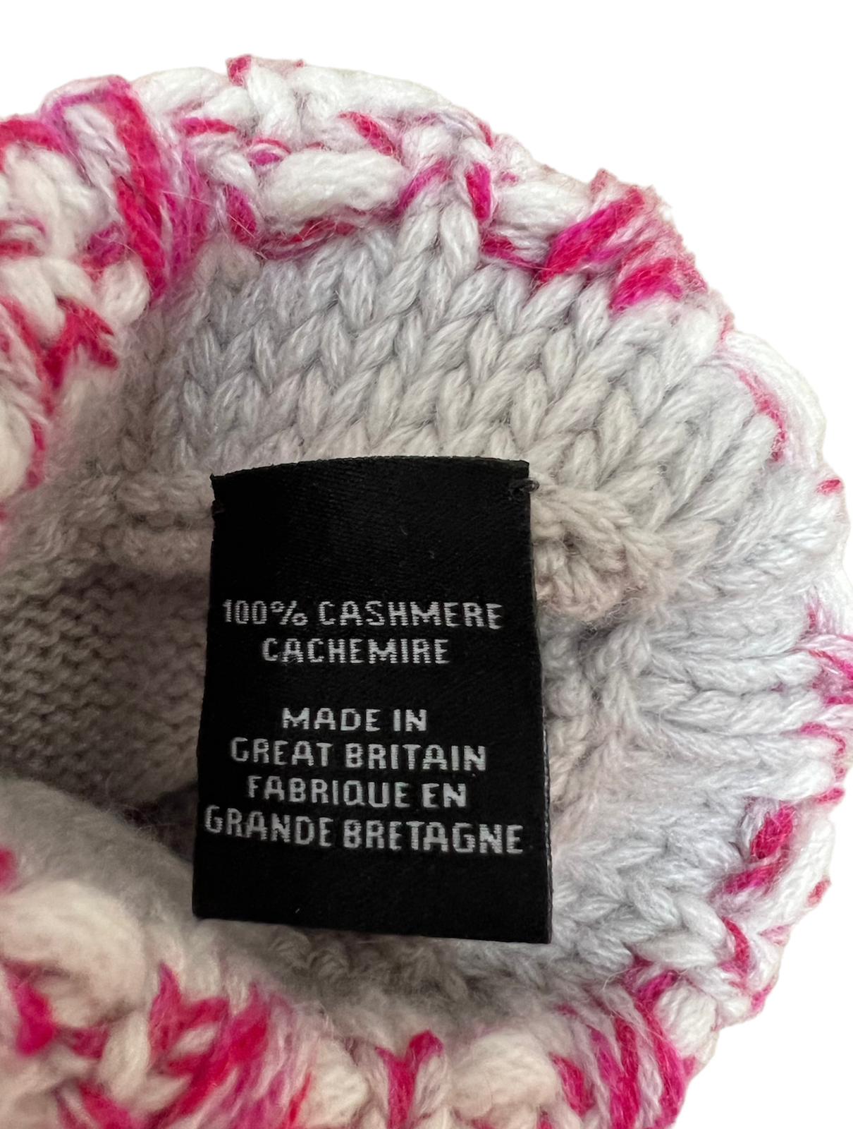 CHANEL Cashmere CC gloves grey and framboise