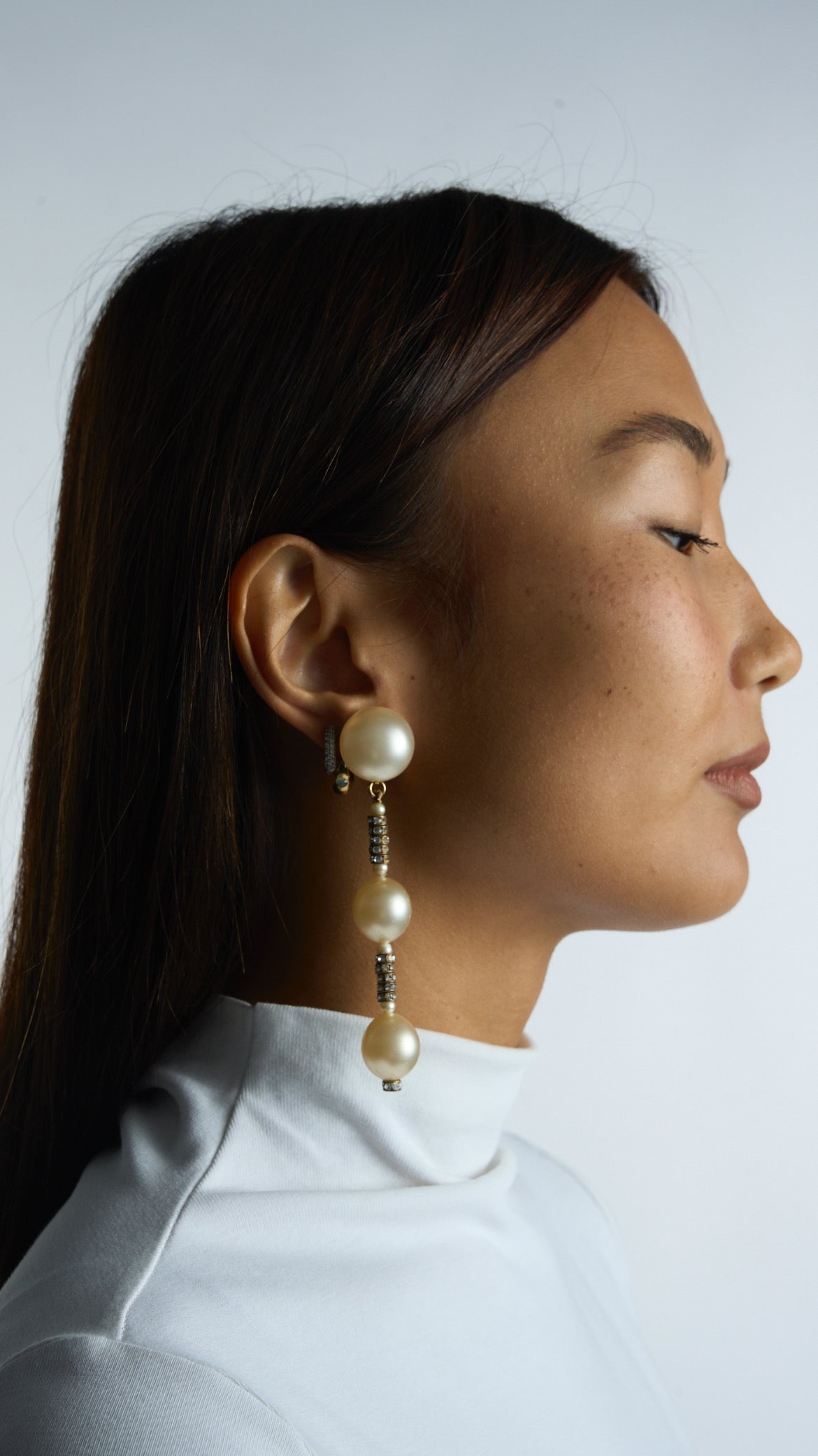 CHANEL collectible 1991 (29) Victoire de Castellane pearls drop earrings