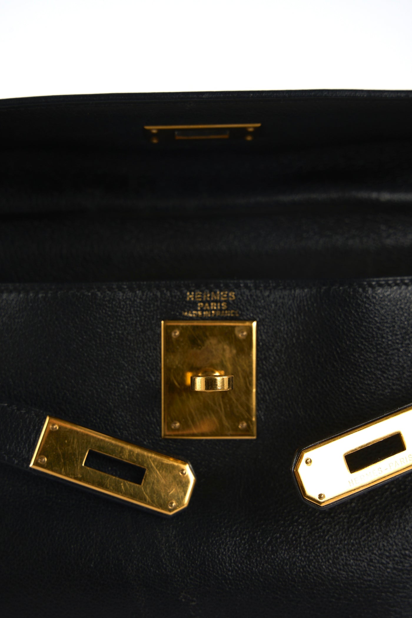 HERMES Kelly 28 vintage 1996 black swift leather with gold hardware