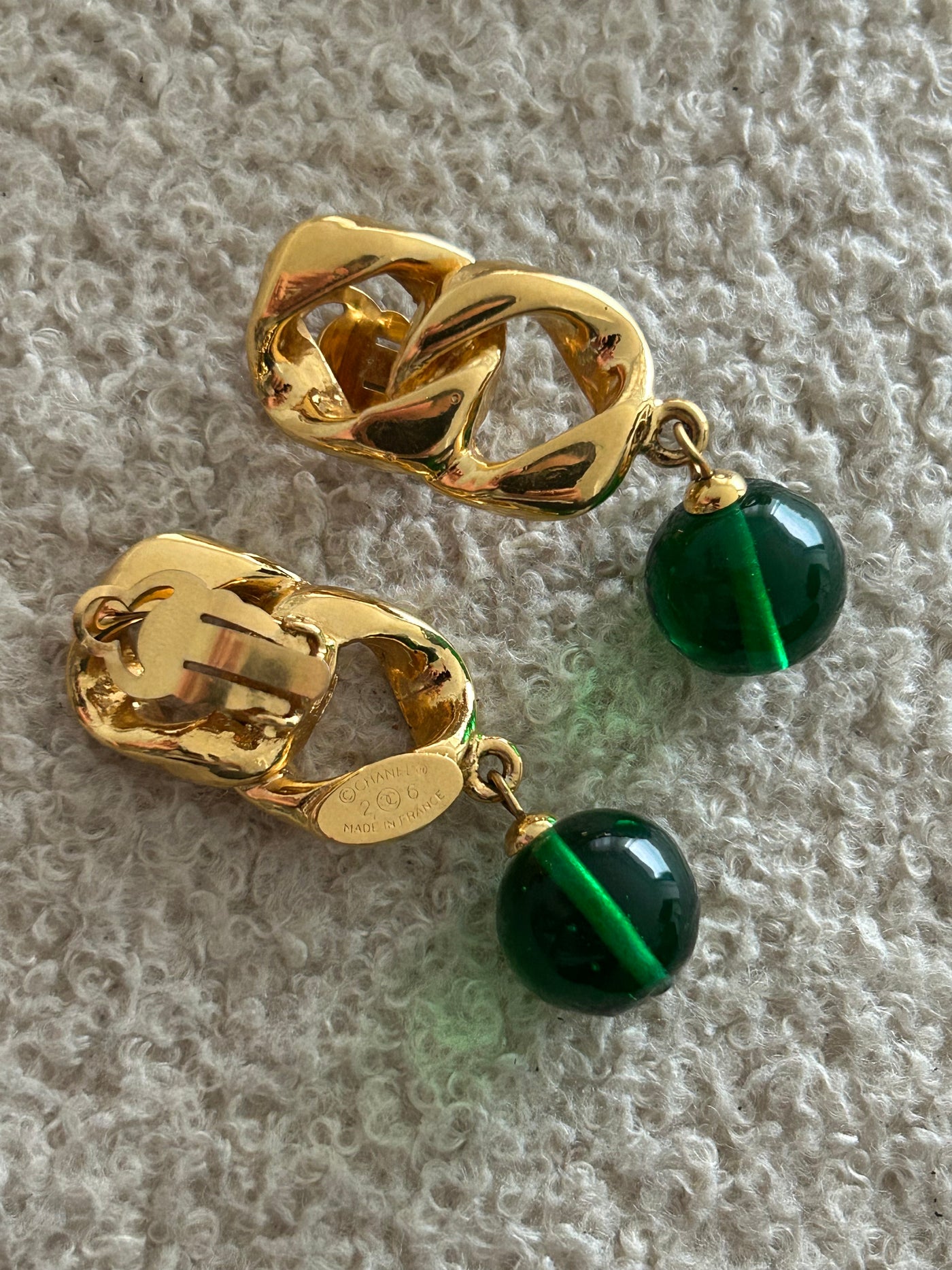 CHANEL Rare Vintage Green glass 24 ct Gold clip on earrings