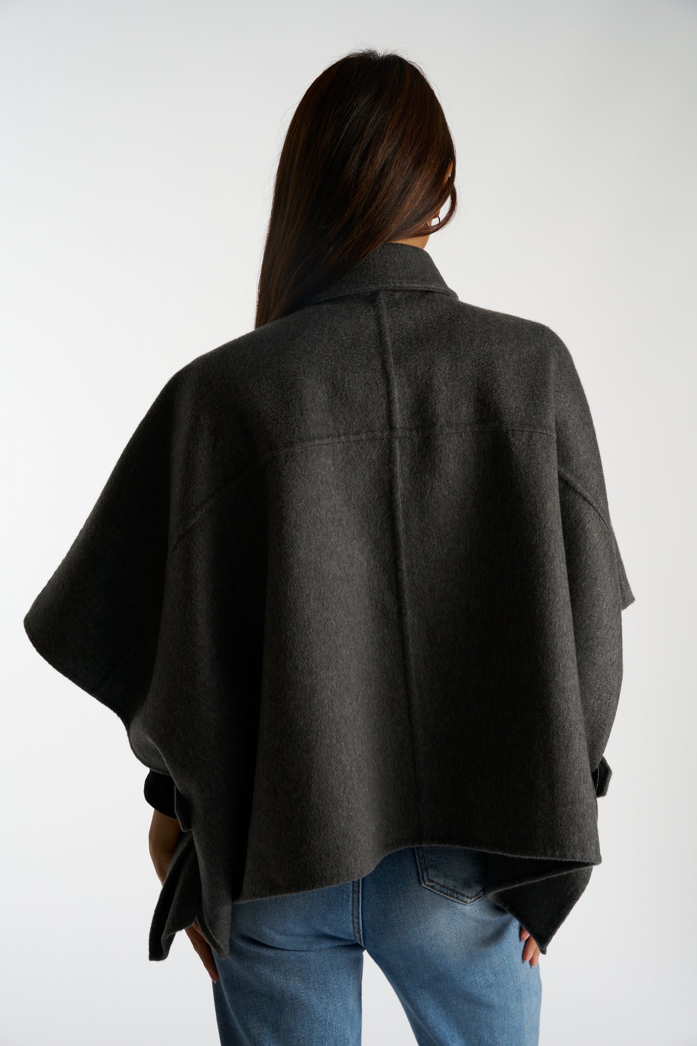 BRUNELLO CUCCINELLI Cashmere grey cape