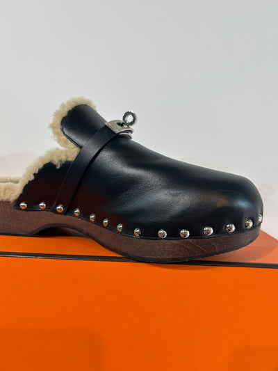 HERMES Carlotta shearling clogs palladium plated Kelly turnlock size 39 with box