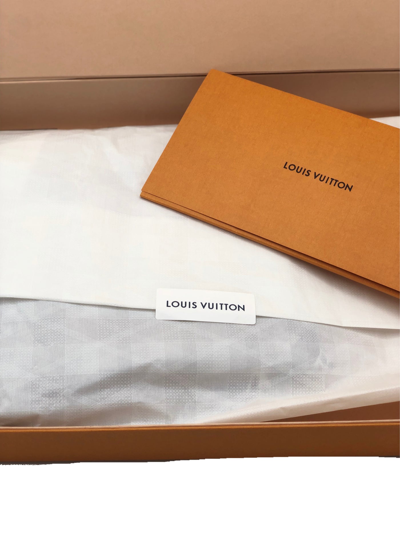 LOUIS VUITTON blue Shawl with box RRP: £450