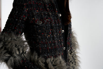 CHANEL Métiers d’Arts runway coat 2010 tweed and faux fur size 40