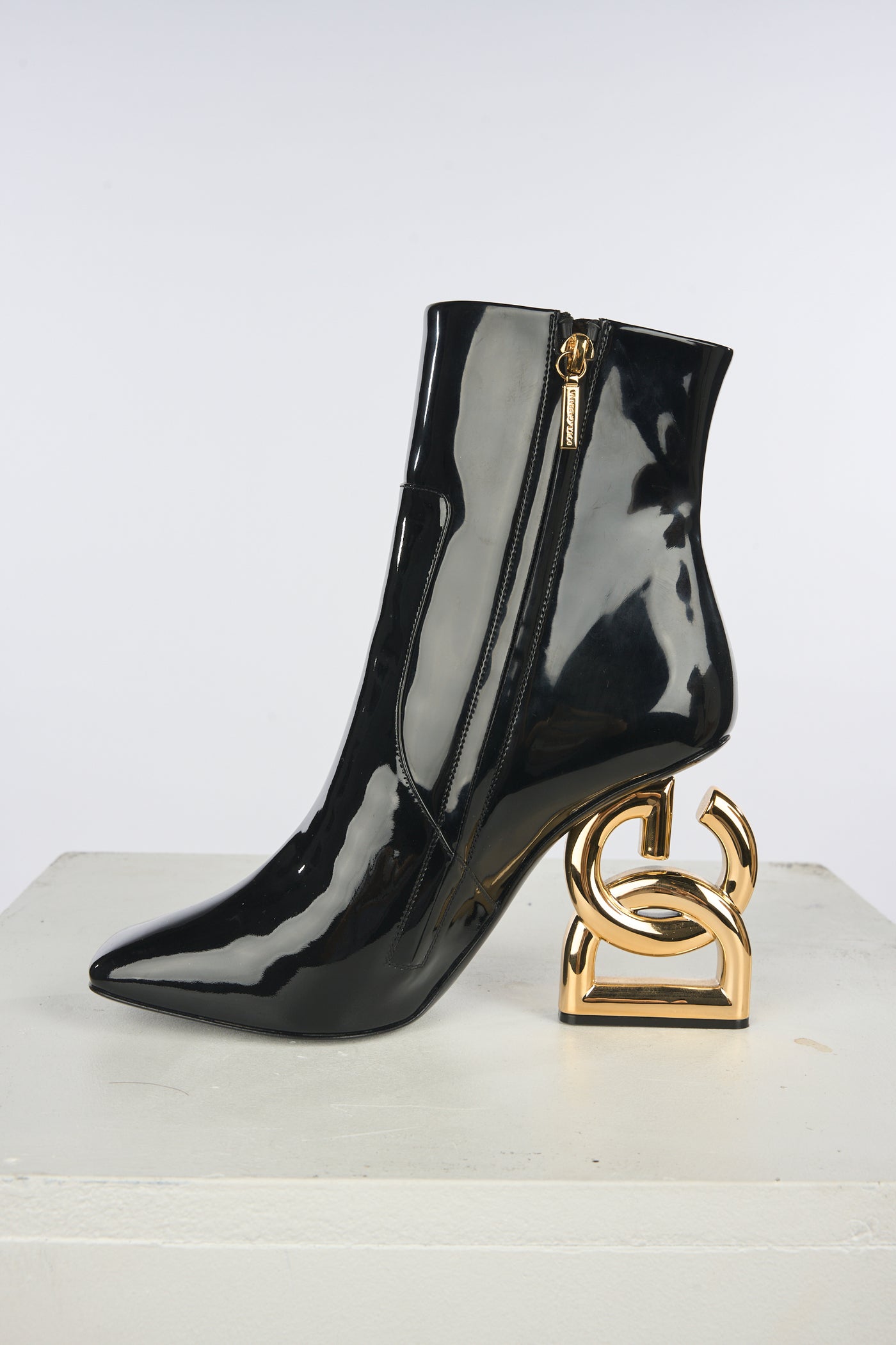 DOLCE GABBANA Patent Boots with “DG” gold heels size 38.5 * Never worn* RRP: £1250