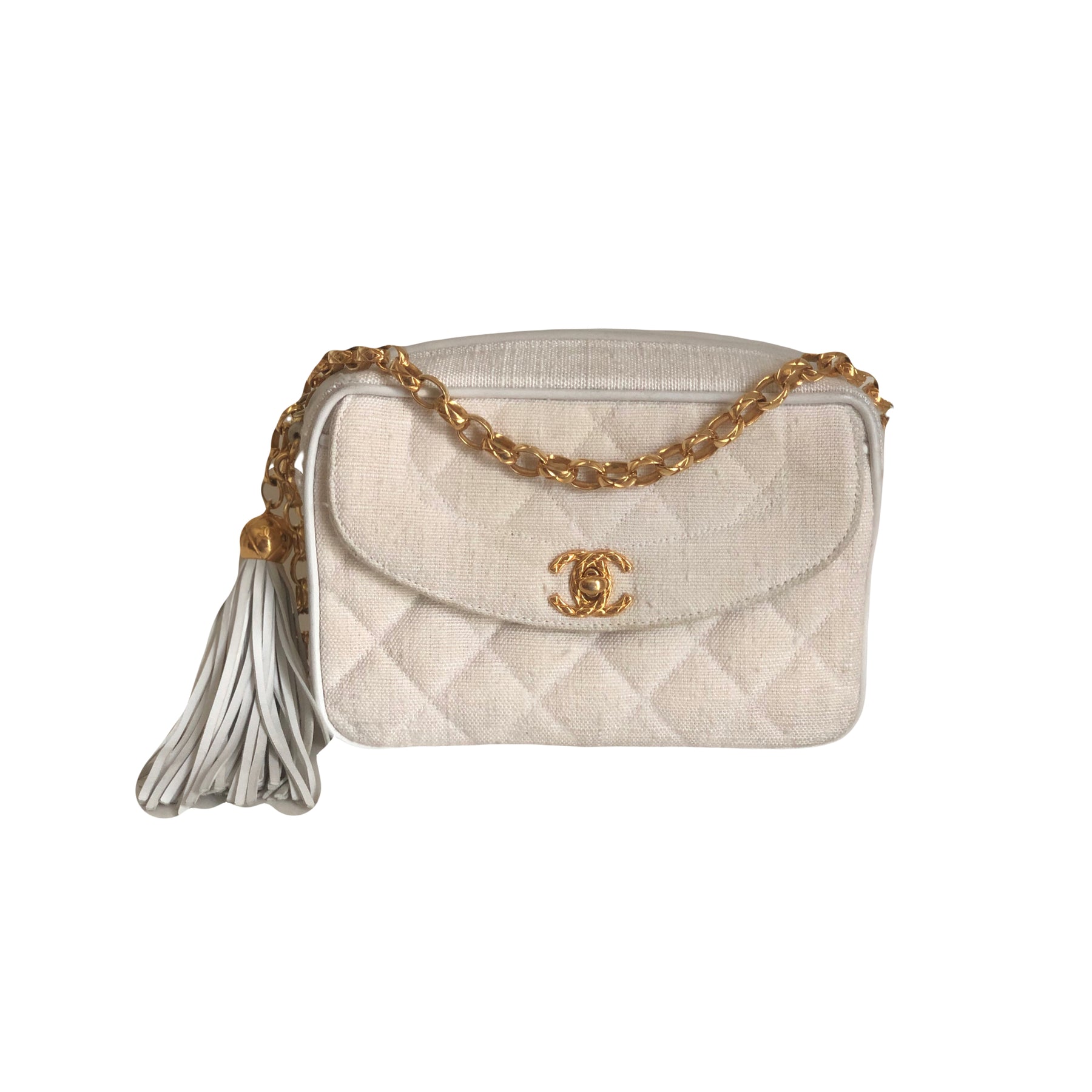 Chanel Vintage Light Beige Quilted Caviar Front Pocket Bijoux Chain Large  Camera Bag Gold Hardware, 1991-1994 Available For Immediate Sale At  Sotheby's