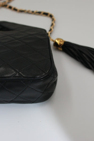 CHANEL vintage 1989-1991 leather pyramid handle handbag