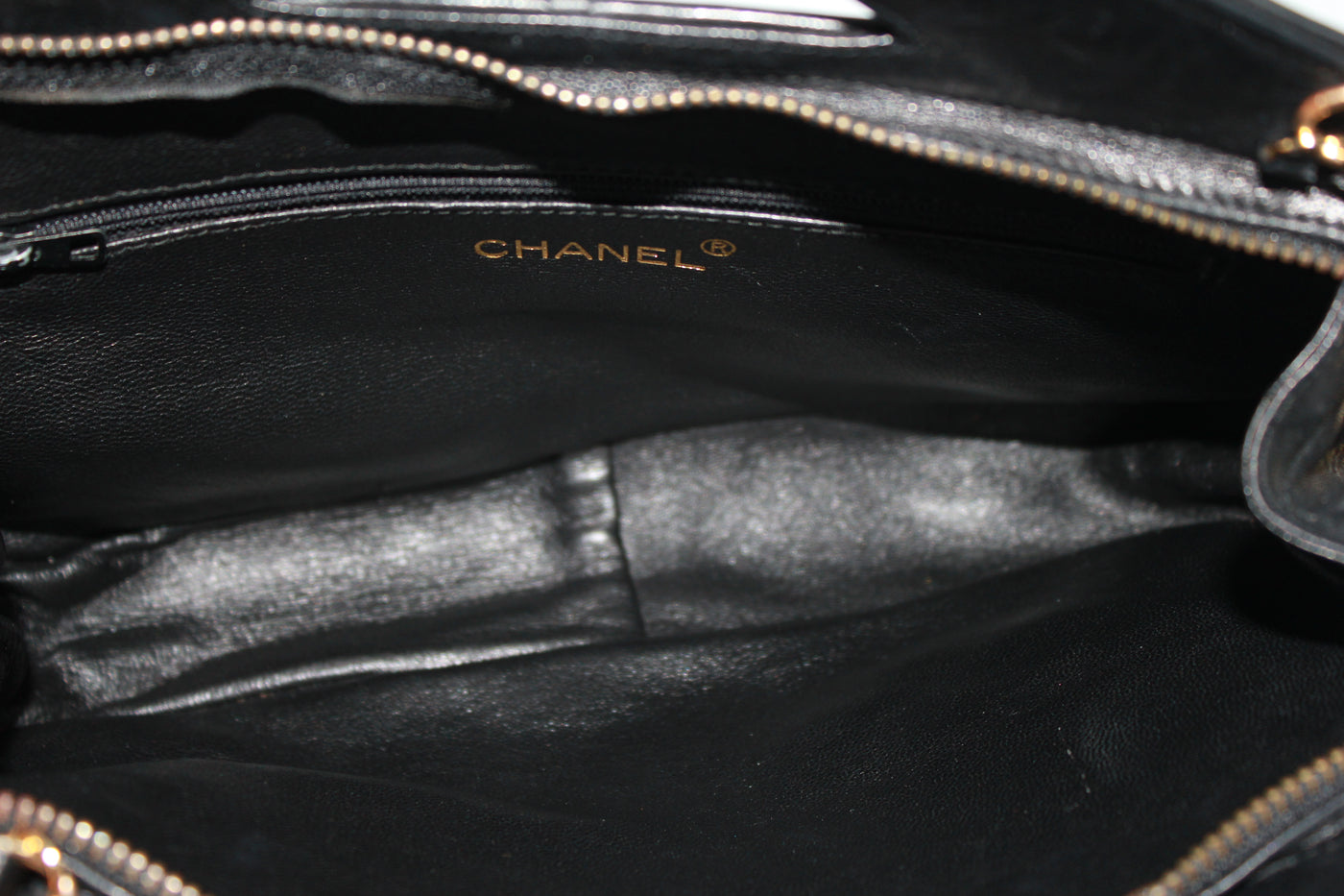 CHANEL vintage 1989-1991 leather pyramid handle handbag