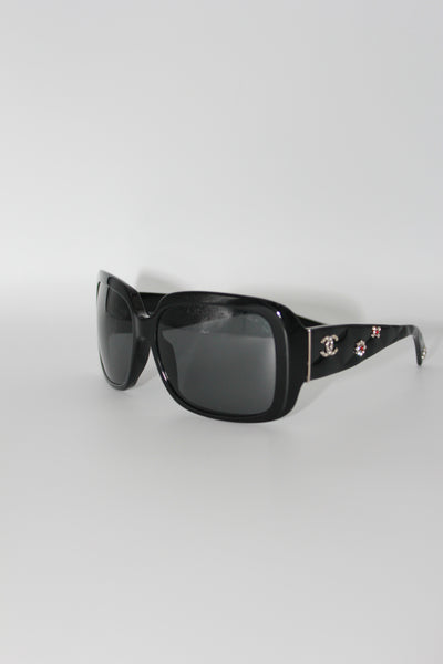 CHANEL black crystals sunglasses with case