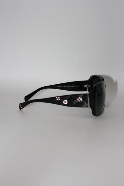 CHANEL black crystals sunglasses with case