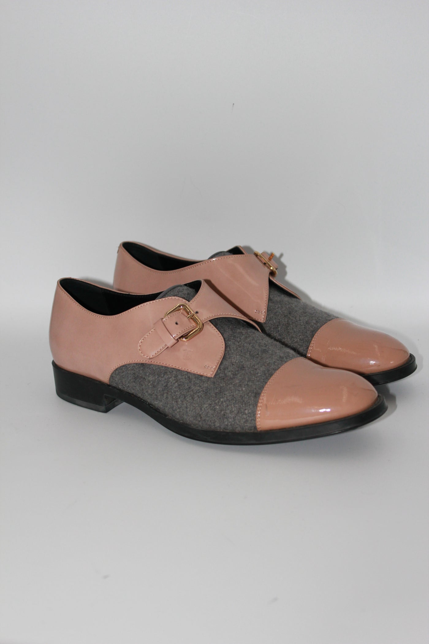 Tod's 39.5 brogues flat shoes