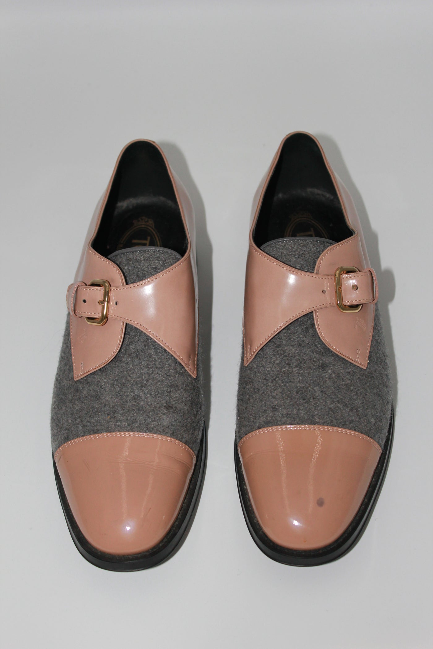 Tod's 39.5 brogues flat shoes